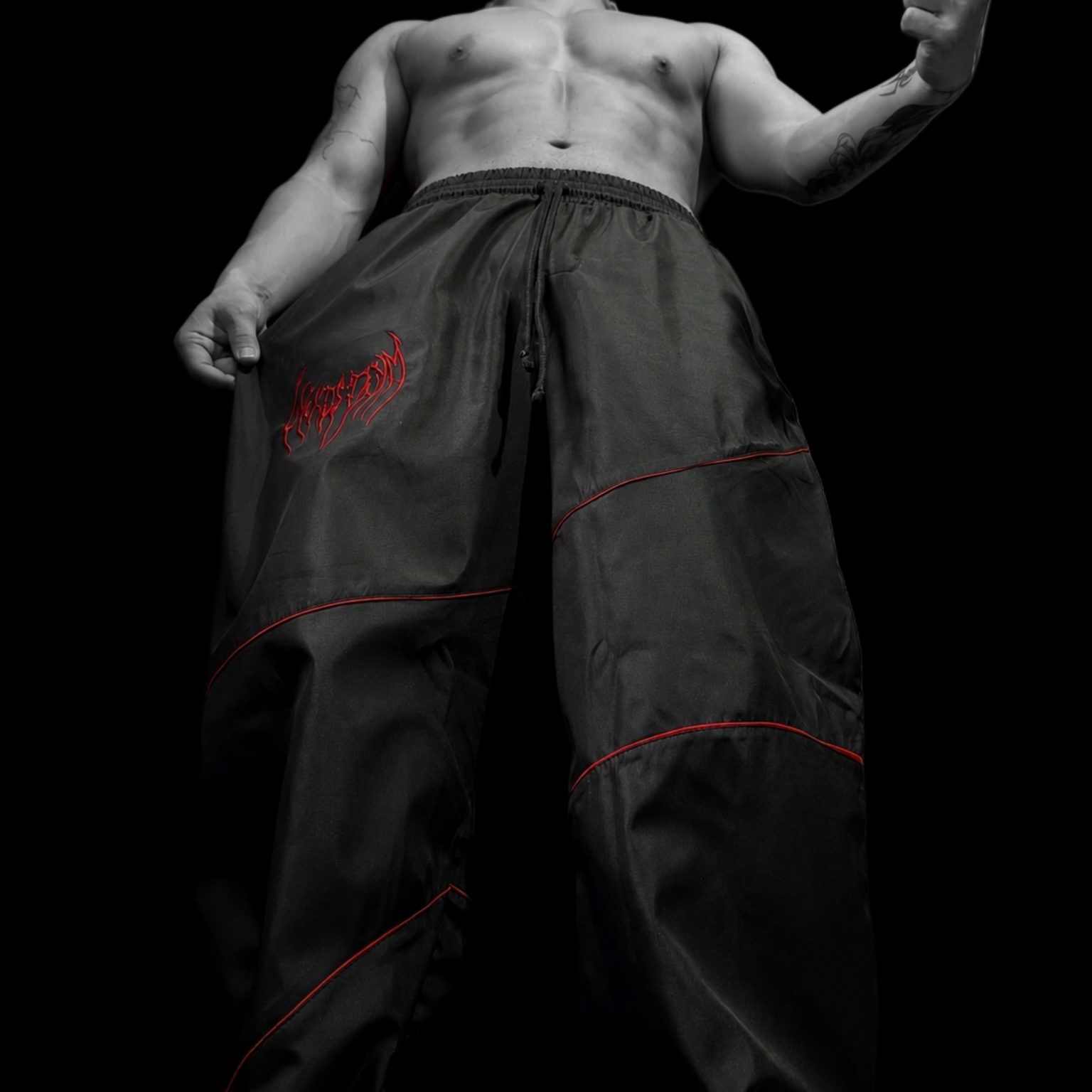 TRACK PANT BLACKLINE RED